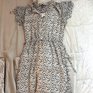 BLACK AND WHITE FLORAL MINI DRESS FROM H&M